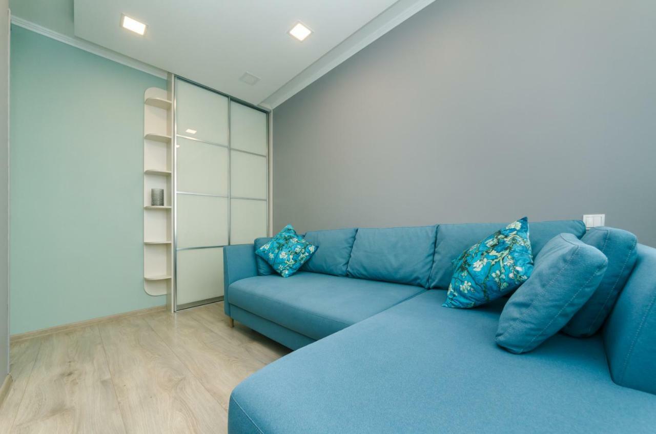 Smart Apartment Киев Екстериор снимка