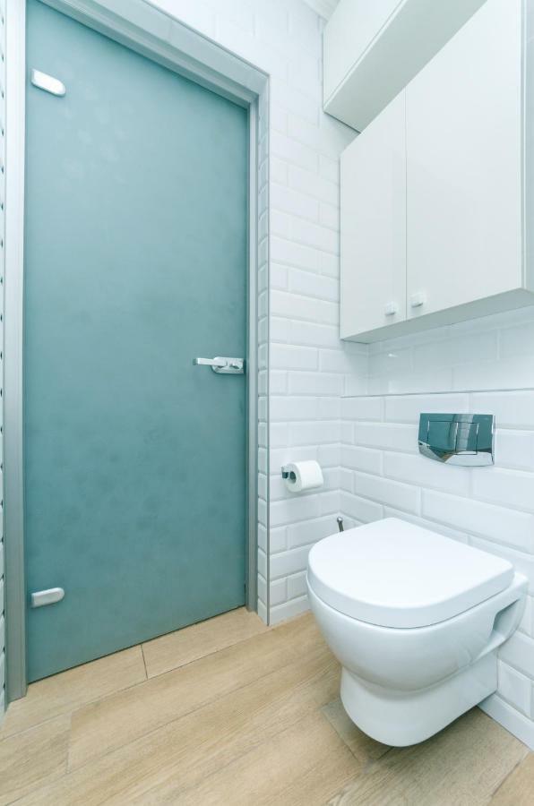 Smart Apartment Киев Екстериор снимка