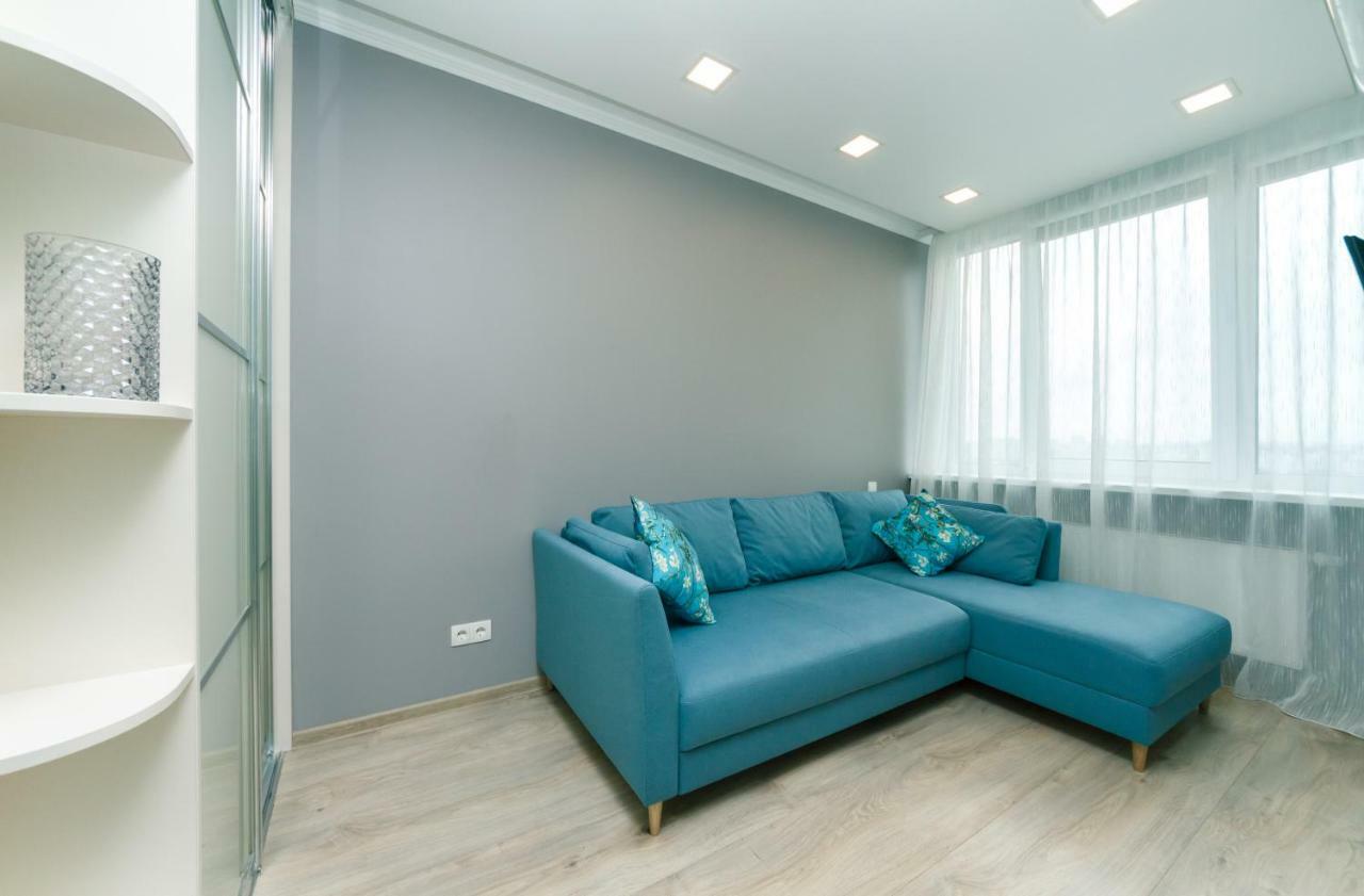 Smart Apartment Киев Екстериор снимка